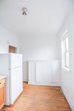 4445 N Damen Ave in Chicago, IL - Building Photo - Building Photo