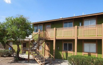 Setting Sun Apartments in Glendale, AZ - Building Photo - Building Photo