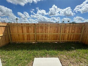 14 E Walnut Ave in McAllen, TX - Building Photo - Building Photo