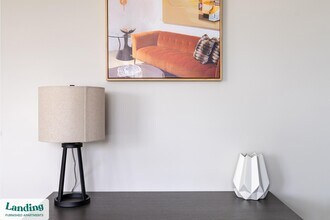 151 E Blount Ave, Unit 533 in Knoxville, TN - Building Photo - Building Photo