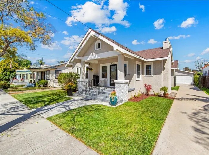 4227 E Colorado St in Long Beach, CA - Building Photo