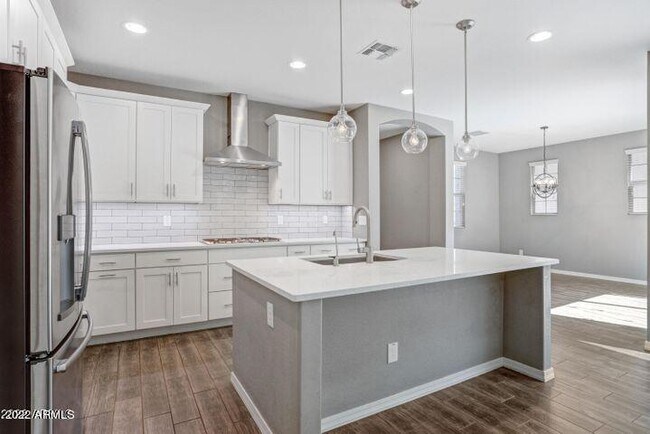 2048 S Agnes Ln in Gilbert, AZ - Building Photo - Building Photo