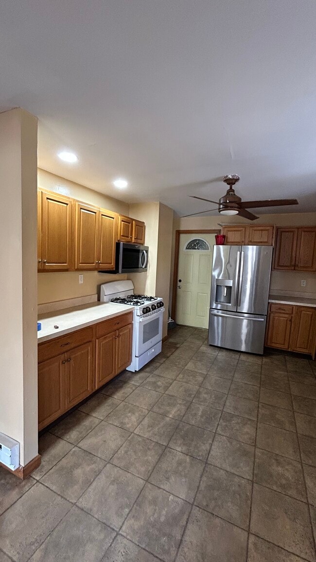 property at 20 Myrtle Ave