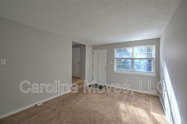 41 Faris Cir in Greenville, SC - Building Photo - Building Photo