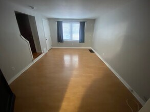 51 Redmond Ave, Unit #1 in Buffalo, NY - Building Photo - Building Photo