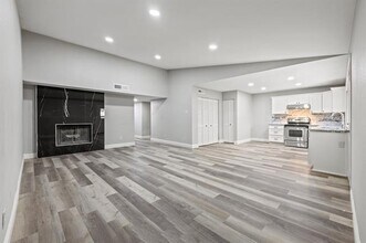 3939 Branch Hollow Dr in Plano, TX - Building Photo - Building Photo