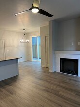 2537 NW Spruce Cone Ln in Redmond, OR - Building Photo - Building Photo
