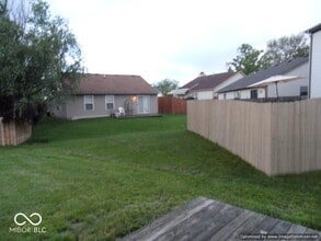 6043 Hayford Ct in Indianapolis, IN - Building Photo - Building Photo