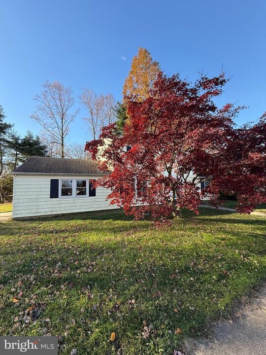 606 Wyoming Ave in Dover, DE - Building Photo