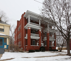 3410-3412 Jefferson St Apartamentos