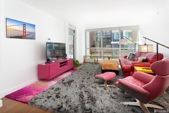 718 Long Bridge Street-Unit -201 in San Francisco, CA - Foto de edificio - Building Photo