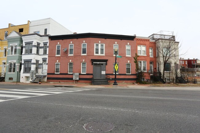 36 Florida Ave NW in Washington, DC - Building Photo - Building Photo