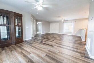 3534 Co Rd 230C in Wildwood, FL - Building Photo - Building Photo
