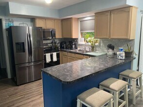 5106 Quail Ln in East Stroudsburg, PA - Building Photo - Building Photo