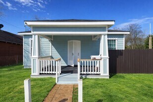 2715 Dathe St in Dallas, TX - Building Photo