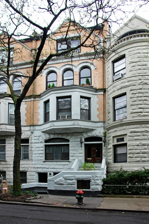 50 W 87th St in New York, NY - Foto de edificio