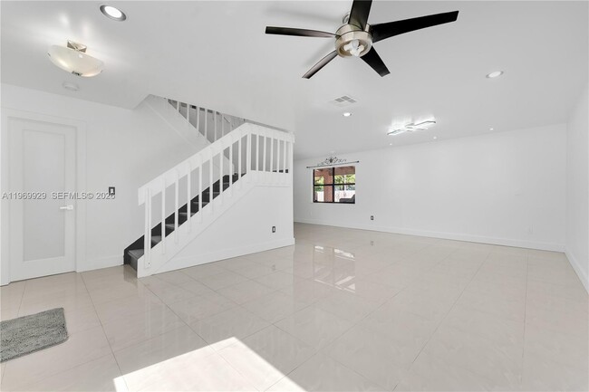 9646 SW 151st Ave in Miami, FL - Building Photo - Building Photo