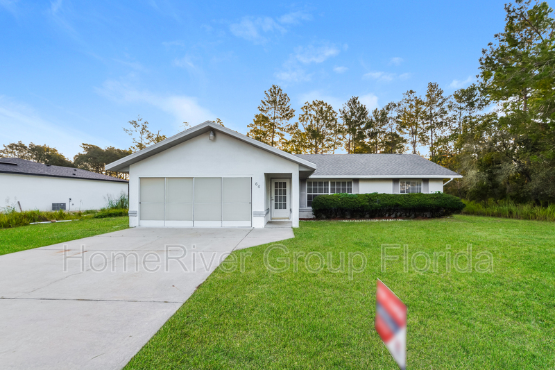 64 Cypress Rd in Ocala, FL - Building Photo