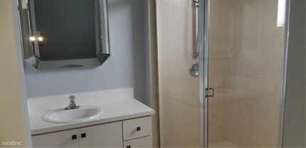 4929 SW 33rd Ave in Fort Lauderdale, FL - Building Photo - Building Photo