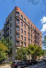 Clifton in New York, NY - Building Photo - Building Photo