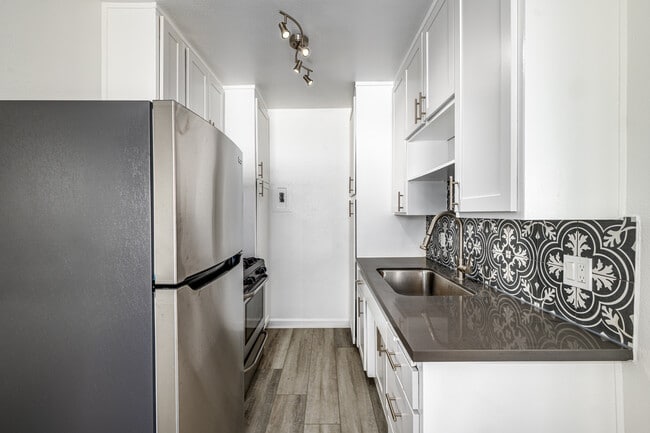 Dream Lofts in Glendale, CA - Foto de edificio - Interior Photo