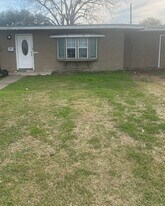 3421 Harold Dr in Corpus Christi, TX - Building Photo
