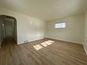 809 Lakewood Blvd in Akron, OH - Building Photo - Building Photo