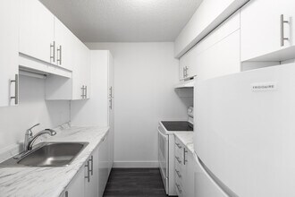 150 Rue Saint-Norbert in Montréal, QC - Building Photo - Building Photo