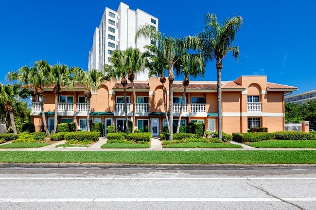 property at 920 N Shore Dr NE