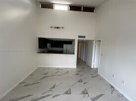 16220 NW 2nd Ave in Miami, FL - Building Photo