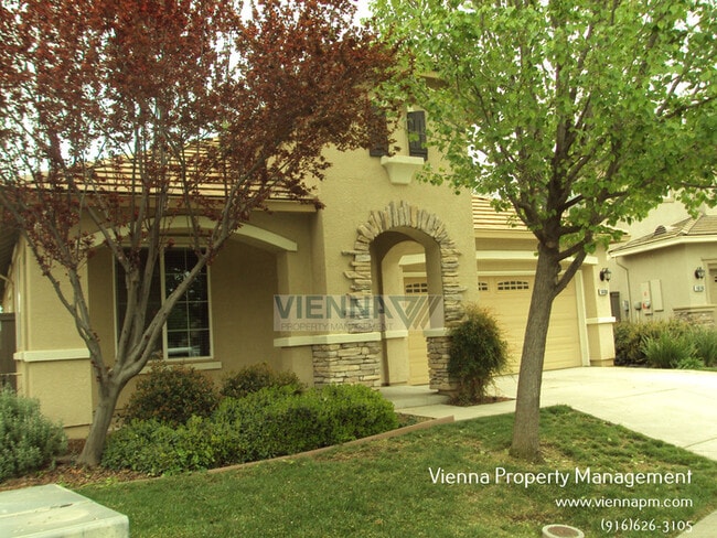 1400 Snapdragon Ln in Roseville, CA - Building Photo - Building Photo