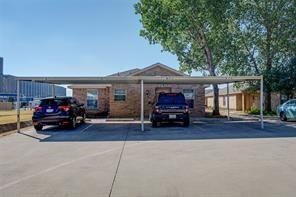 121 Cambridge Dr in Saginaw, TX - Building Photo