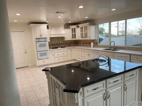 2348 Colt Rd in Rancho Palos Verdes, CA - Building Photo - Building Photo