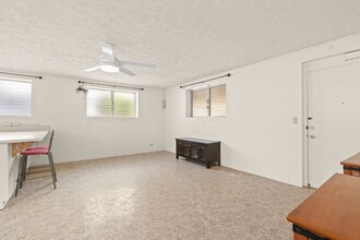 3229 Ahinahina Pl-Unit -A (Downstairs) in Honolulu, HI - Building Photo - Building Photo