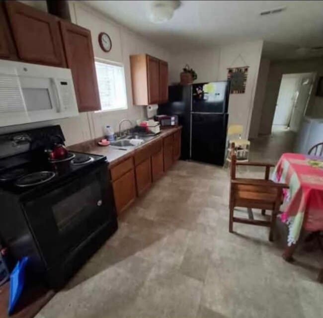 property at 380 Quailcrest