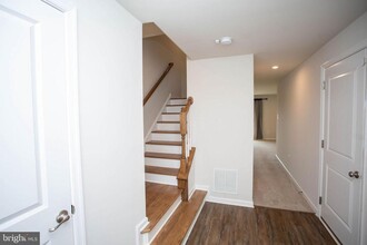 284 Freedom Wy in Sicklerville, NJ - Building Photo - Building Photo