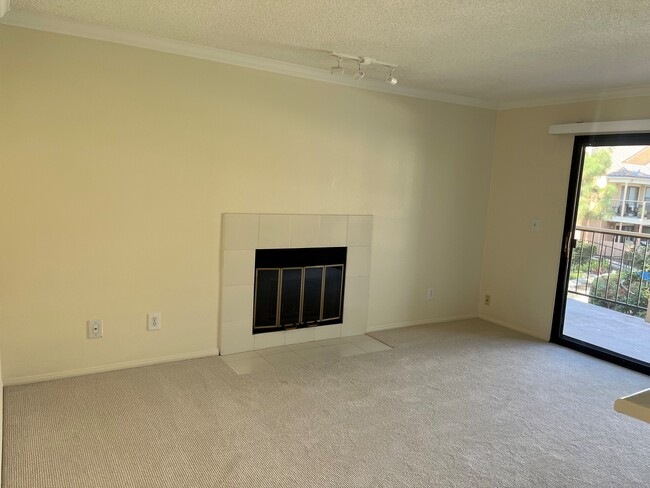 10655 Lemon Ave, Unit 2006 in Rancho Cucamonga, CA - Building Photo - Building Photo