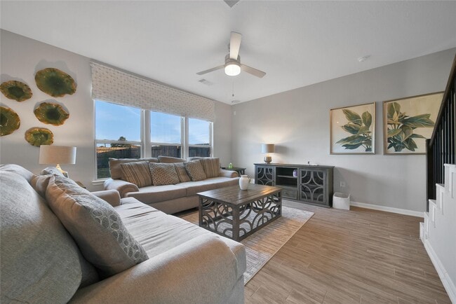 property at 3306 Forest Dr