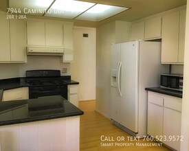 7944 Caminito Dia in San Diego, CA - Building Photo - Building Photo