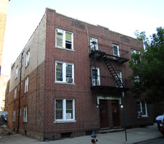 43-28 40th St Apartments