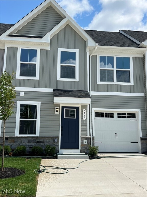 1847 Shank Dr in Akron, OH - Building Photo - Building Photo