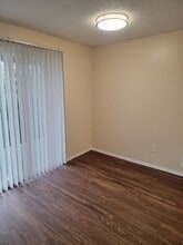 Burien Place Apartment Homes in Burien, WA - Building Photo - Interior Photo