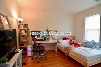 224 Calumet St in Boston, MA - Building Photo - Building Photo