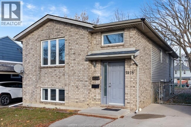 property at 1478 Westcott Rd