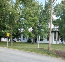 The Raymond Apartments in Raymond, IL - Building Photo - Building Photo