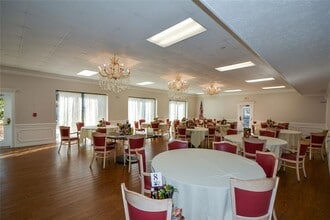 475 Mount Vernon Hwy NE in Sandy Springs, GA - Building Photo - Building Photo