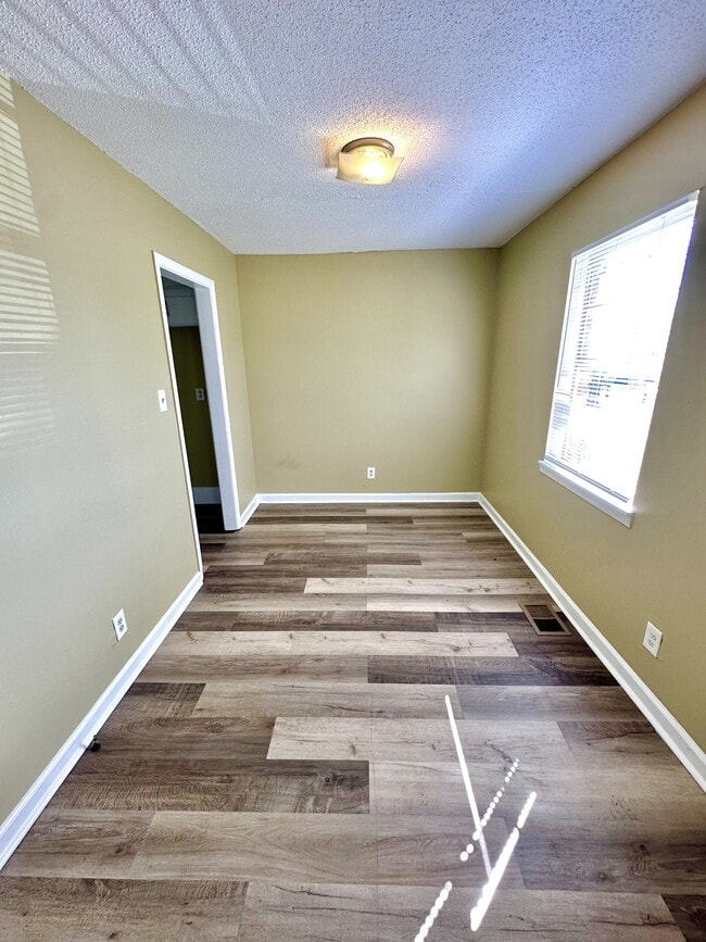 2408 Powderly Ave SW in Birmingham, AL - Building Photo - Building Photo