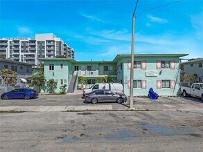 521 NE 82nd Terrace in Miami, FL - Building Photo - Building Photo
