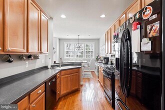 1150 Keokuk Terrace NE in Leesburg, VA - Building Photo - Building Photo
