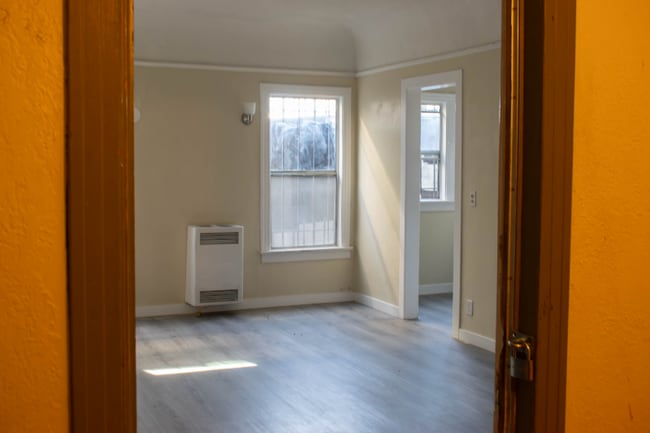 4017 W 28th St in Los Angeles, CA - Building Photo - Building Photo